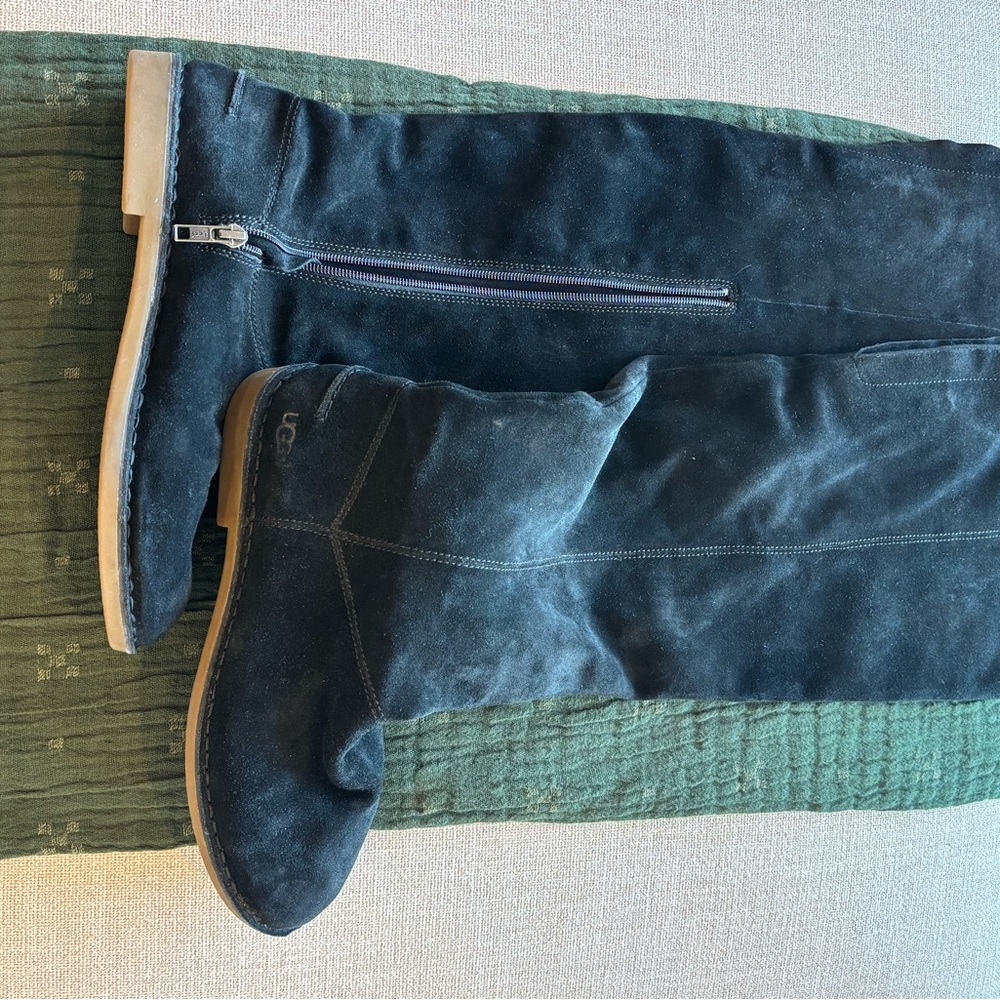 UGG Over the Knee Black Suede Leather Boots 8.5 055 - Picture 8 of 8